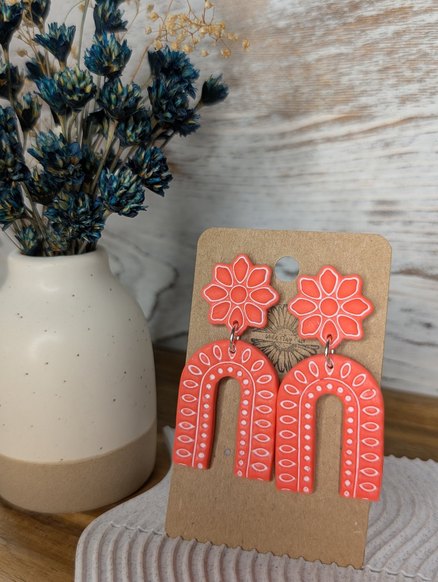 Arch Dangles