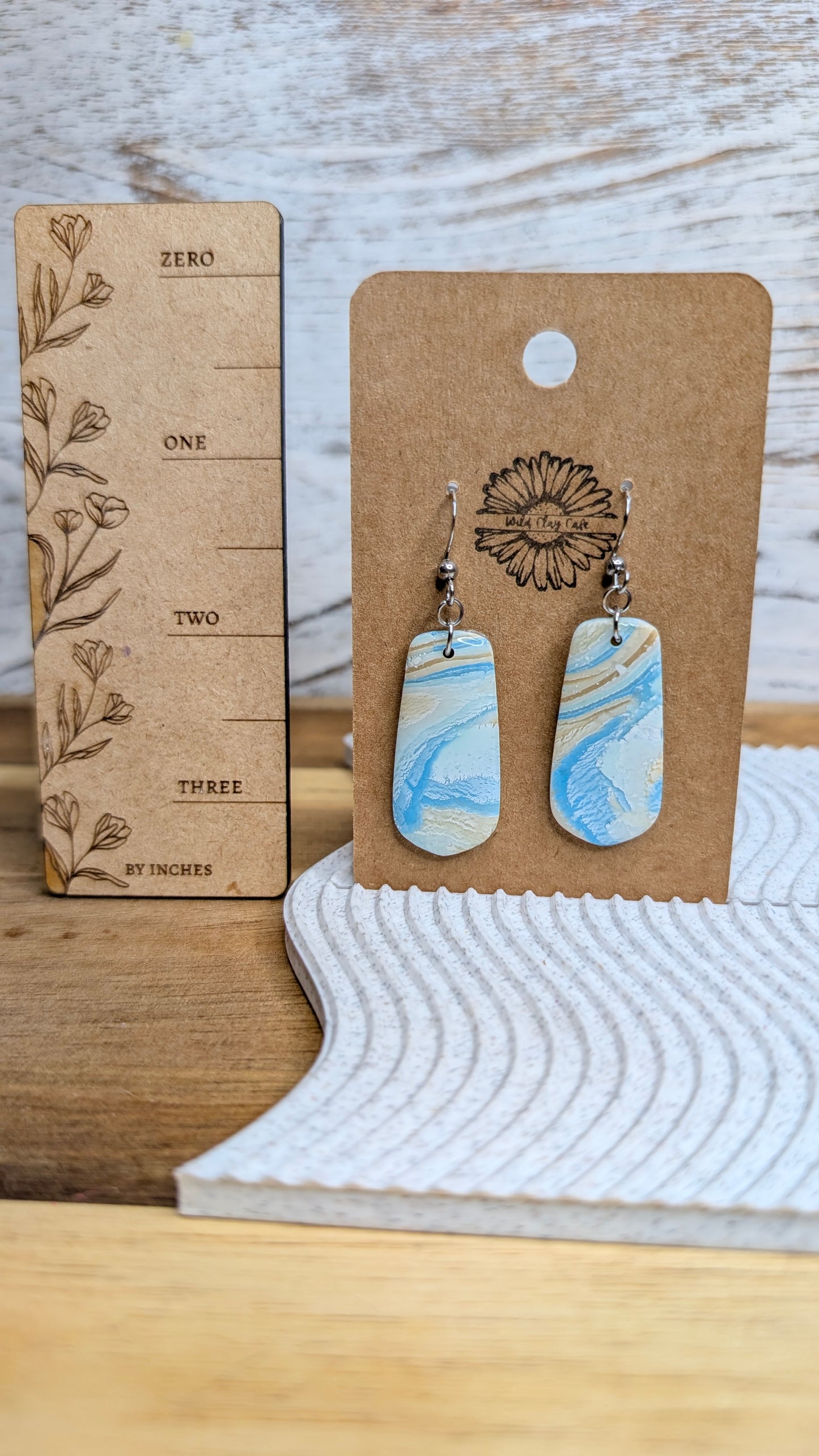 Beachy Pointed Teardrops