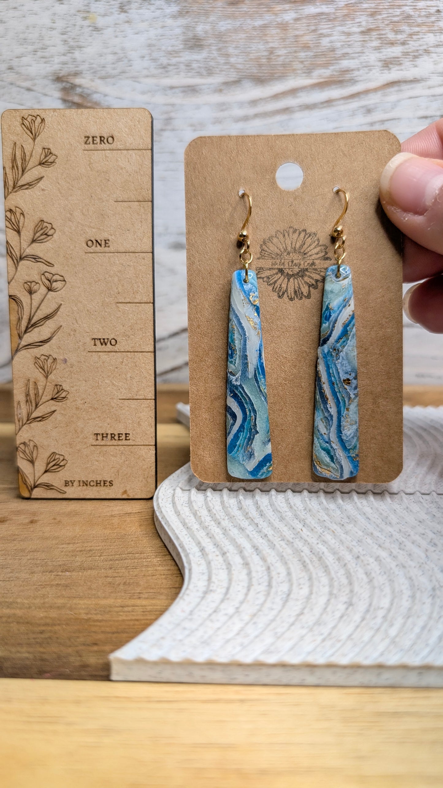 Agate Elegant Pillars