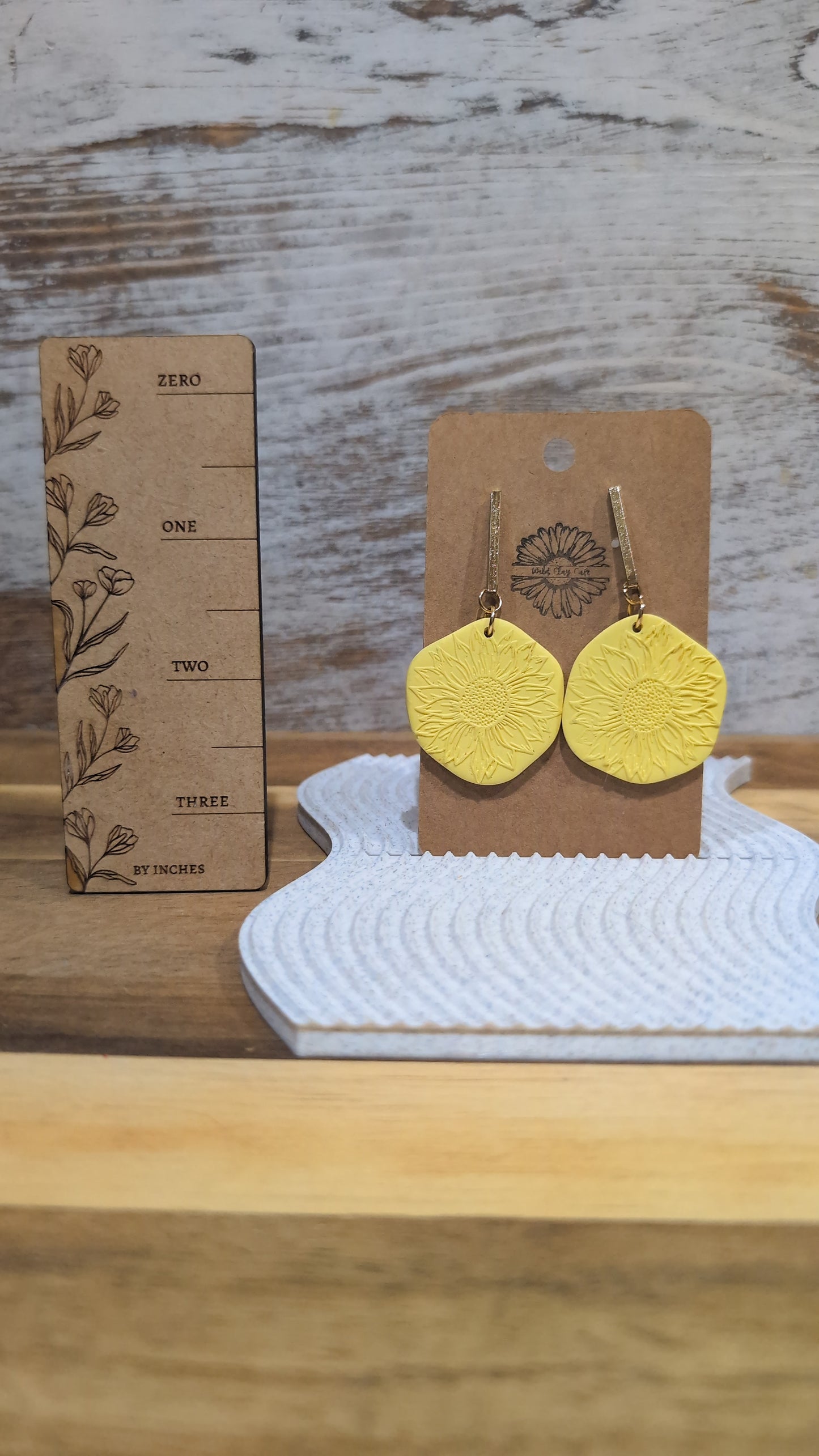 Yellow Circle Sunflower Embossed