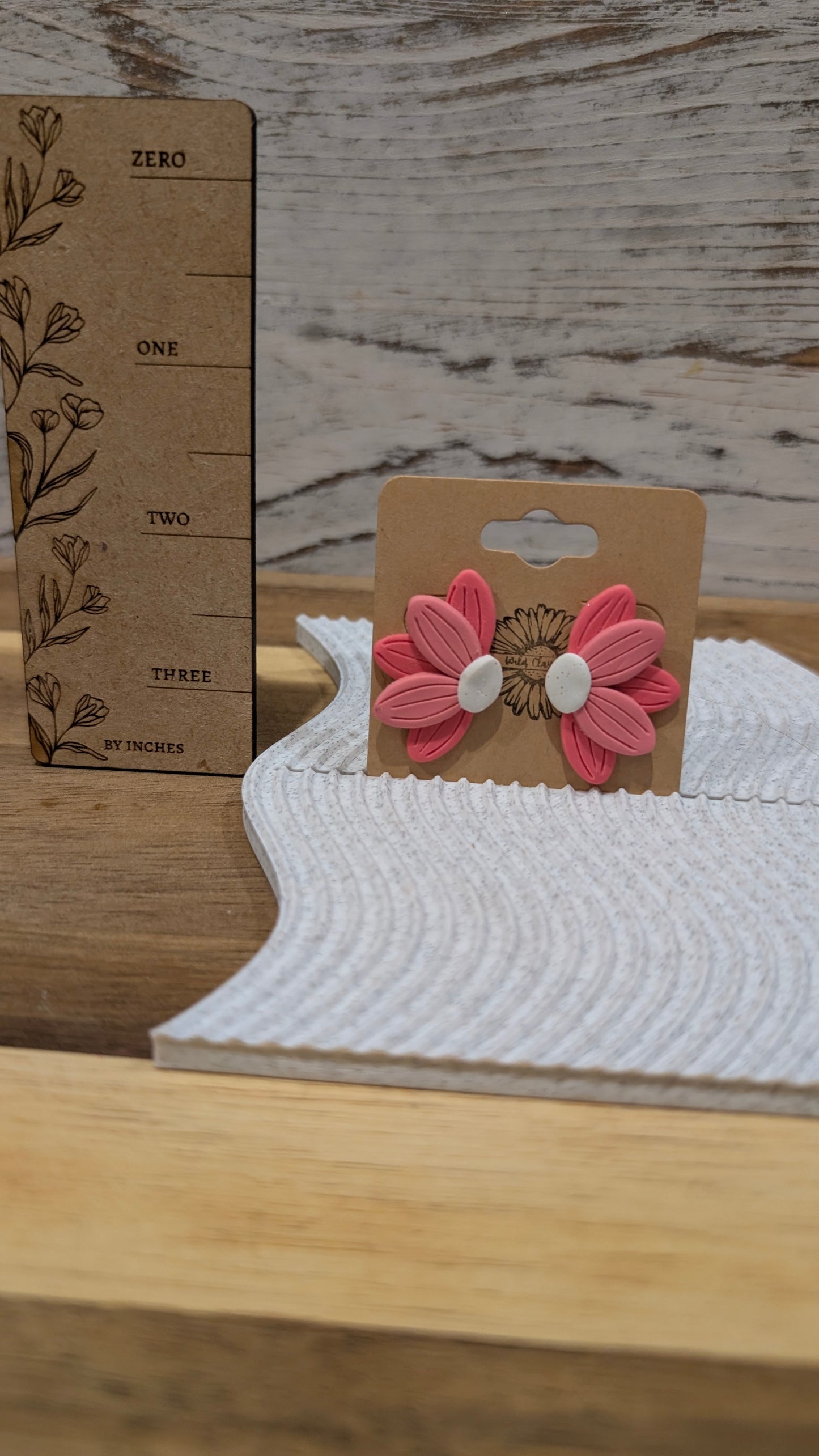 Coral Half Daisy