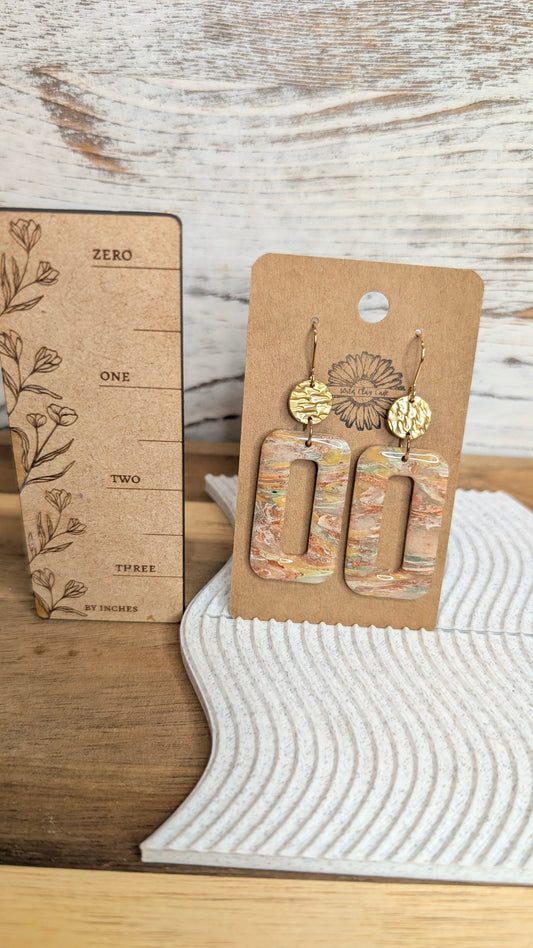 Windowed Rectangle Dangles