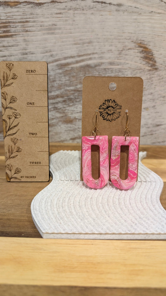 Marbled pink windowed arch